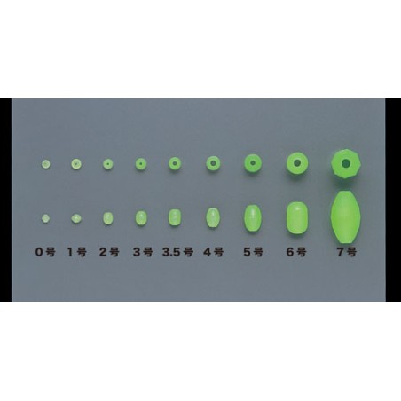TOHO perles rigides vertes : comparaison des tailles de gamme ; variante vendue n°5, 10 pièces.