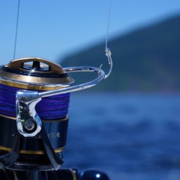 VARIVAS Omono Harisu — exemple de raccord et d’utilisation en pêche — moulinet non inclus, illustration officielle de gamme